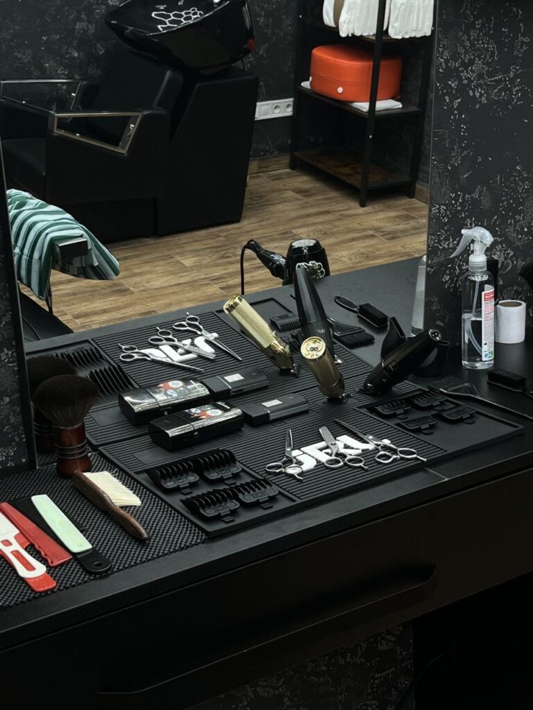 MRBARBERSHOP BRNO FOTKA BARBERSHOPU